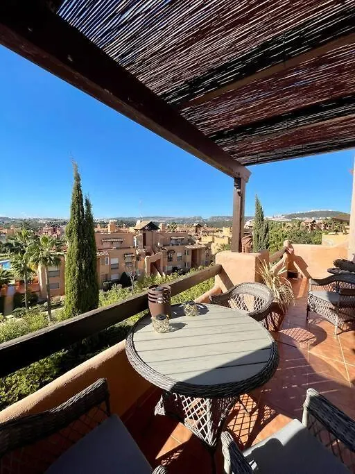 Schoenes Penthouse Mit Meerblick Pura Vida Bahia de Casares